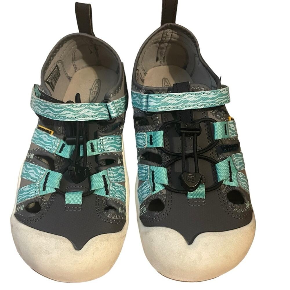 Keen Waterproof Sandals‎ Hiking Shoes Size 2